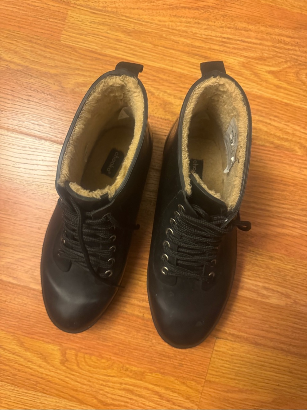 chooka Black Women's Lace-Up Athletic Boots with Cream Shearling Lining